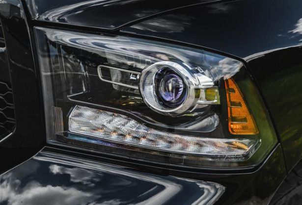 2014 Dodge Ram 1500 Headlights : Illuminate Your Drive