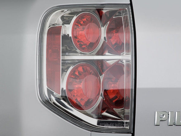 Uzooka Replacement Tail Light – Driver Left Side For 2006-2008 Honda Pilot (Chrome Housing)